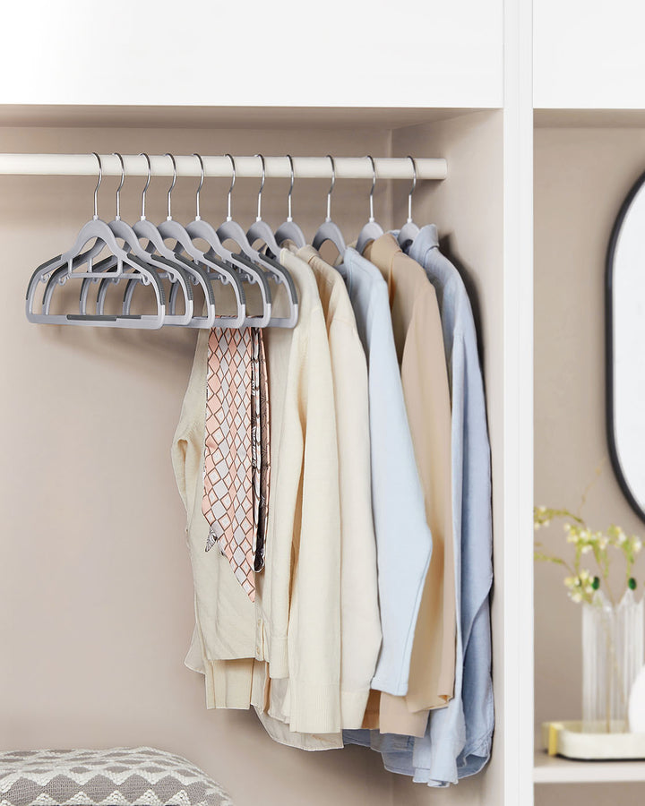 Heavy Duty Plastic Hangers