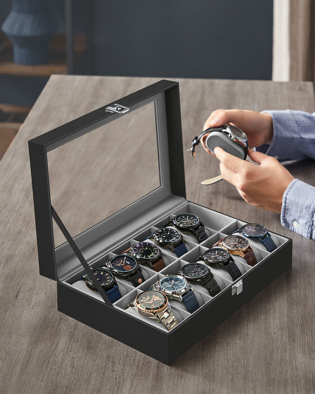 Black 12-Slot Watch Box