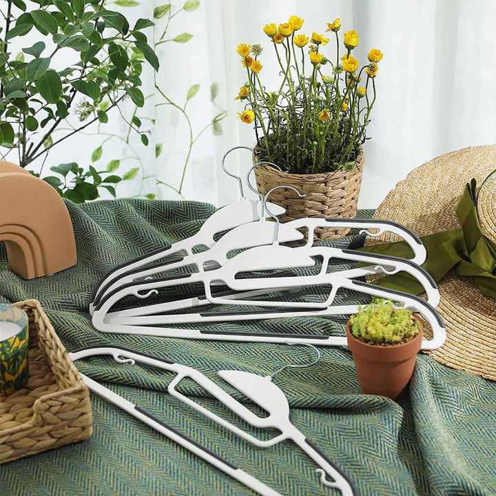 50 Pack Suit Hangers