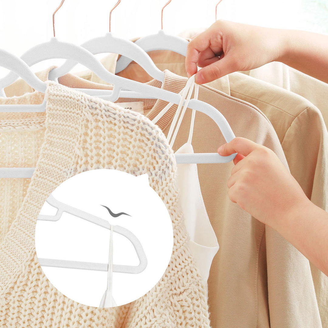 White 50 Pack Non-Slip Clothes Hangers