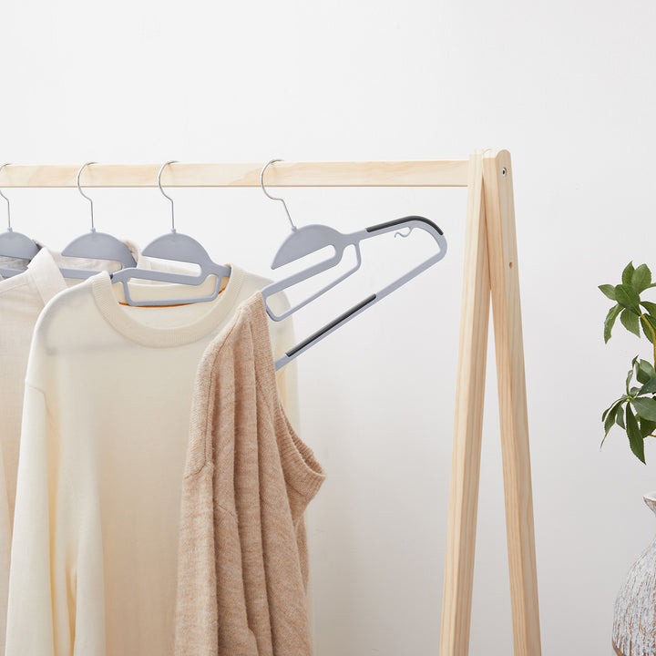 Plastic Coat Hangers