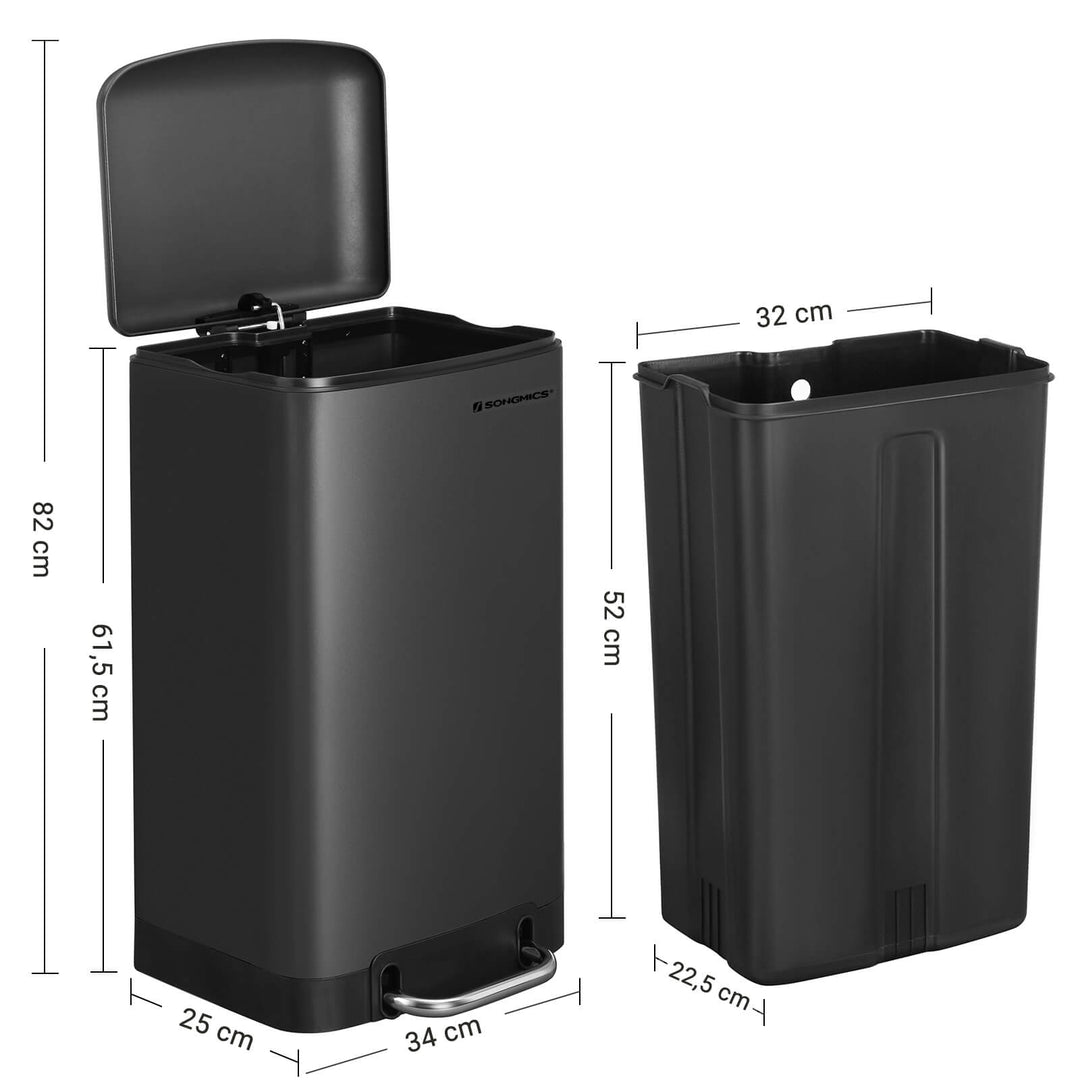Black Step Trash Can with Inner Bucket
