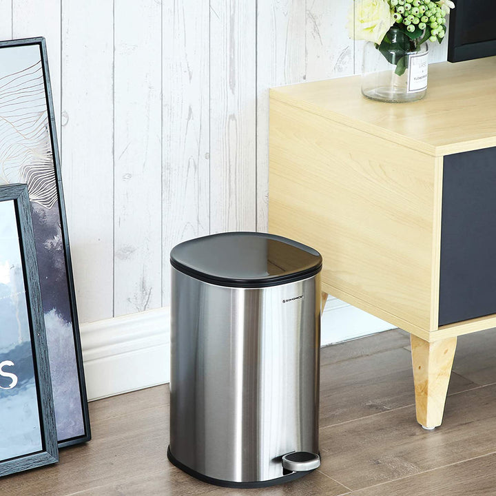 5L Step-Open Trash Can