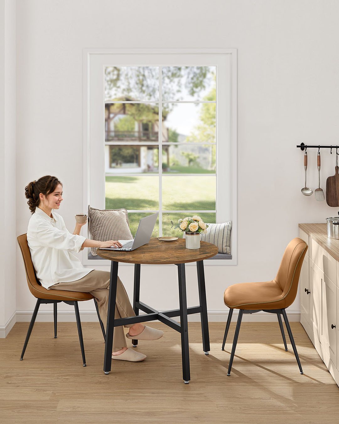 Round Dining Table