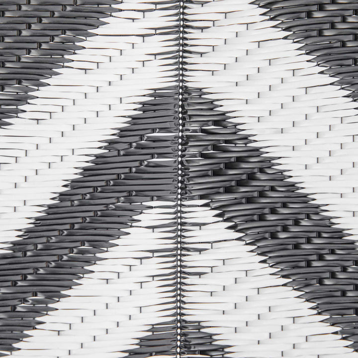 Outdoor Rug Reversible Mat Plastic Straw Rug 182 x 274 cm(6x9ft) , Black & White