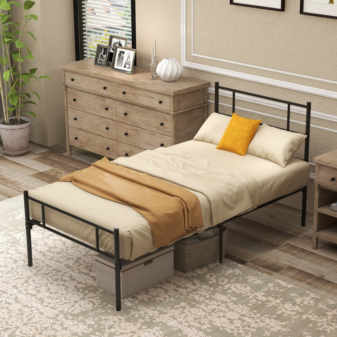 Single Metal Bed Frame Solid Bedstead Base with Headboard and Footboard, Metal Slat Support and Underbed Storage Space, Bedroom Furniture