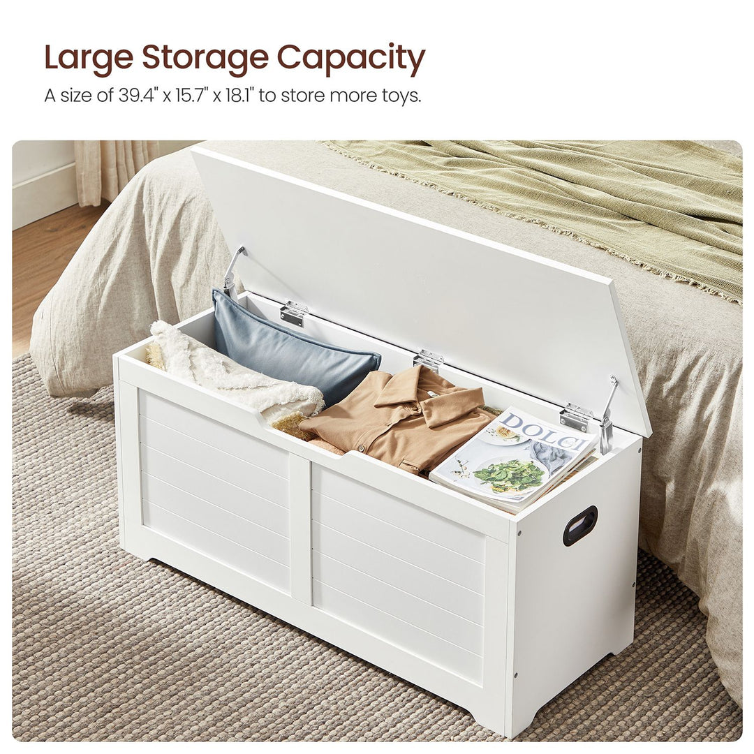 Storage Chest with 2 Safety Hinges - Matte White