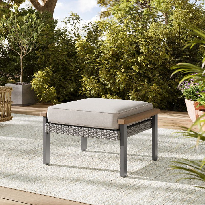 Sencillo Collection - 6 Piece Patio Furniture Set, 1 Coffee Table, 1 Loveseat, 2 Lounge Chairs and 2 Ottomans