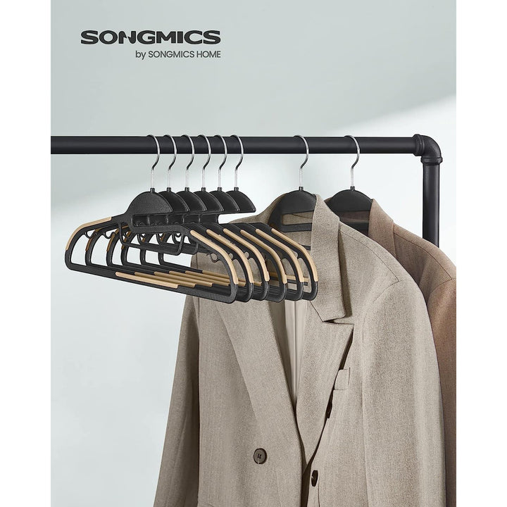Set of 20 Plastic Hangers Black and Brown