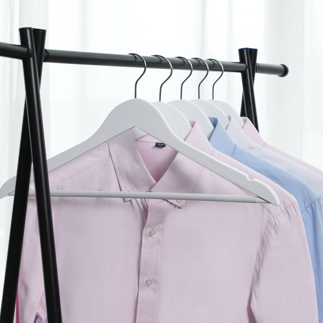 10 Wood Clothes Hangers