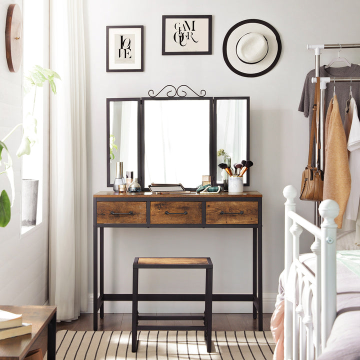 Vanity Table and Stool Set