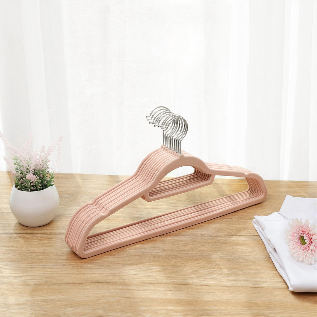 50 Pack Velvet Hangers
