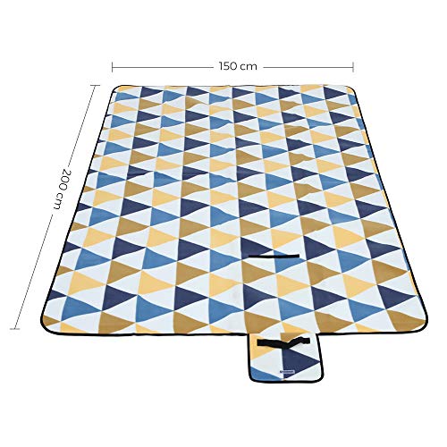 Picnic Blanket Yellow Triangle Pattern