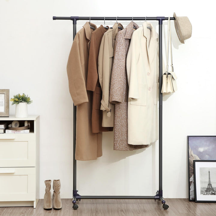 Extendable Garment Rack