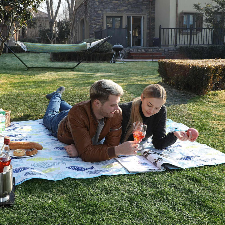 Fish Pattern Picnic Blanket