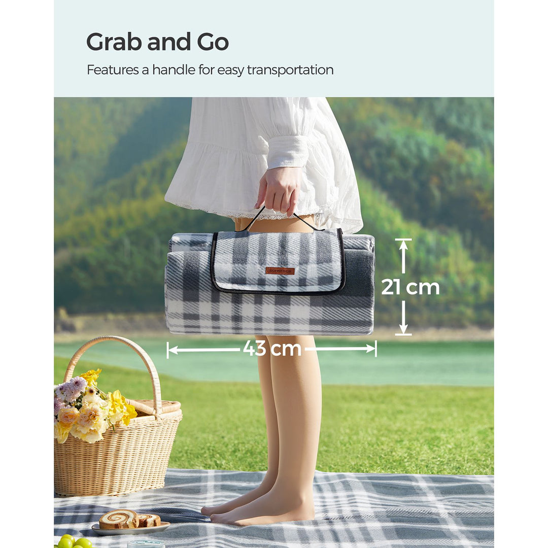 SONGMICS Picnic Blanket 300 x 200 cm Grey and White