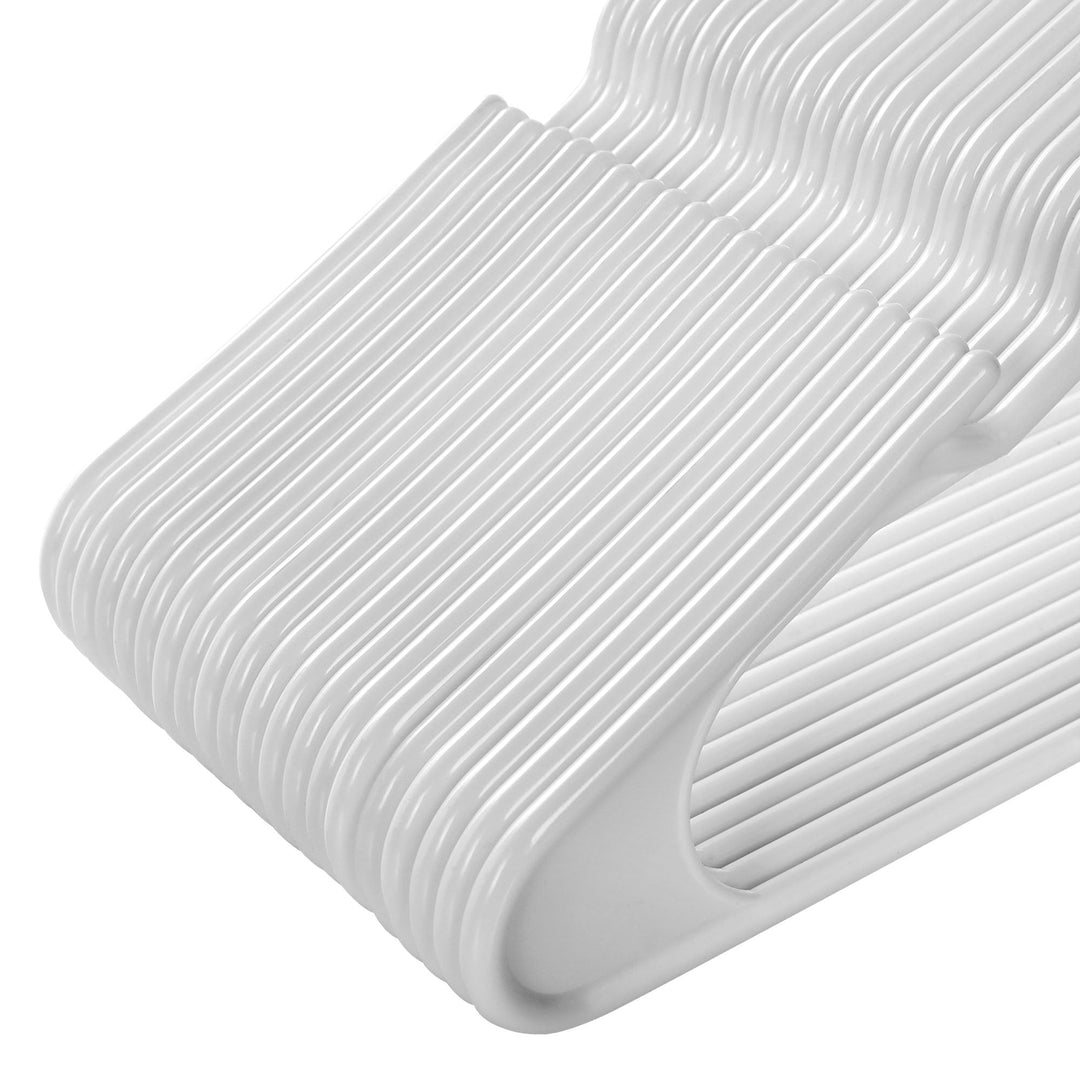 Plastic Clothes Hangers