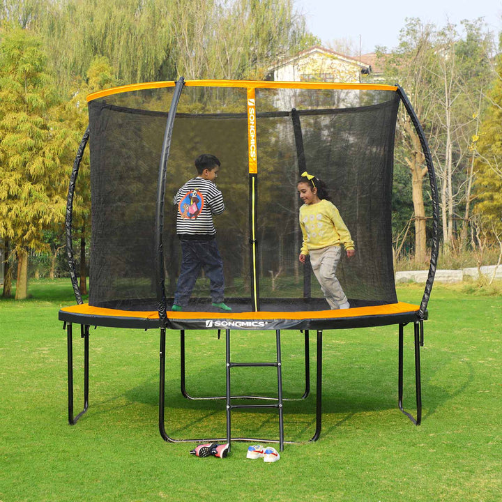 Trampoline with Safety Net Enclosure