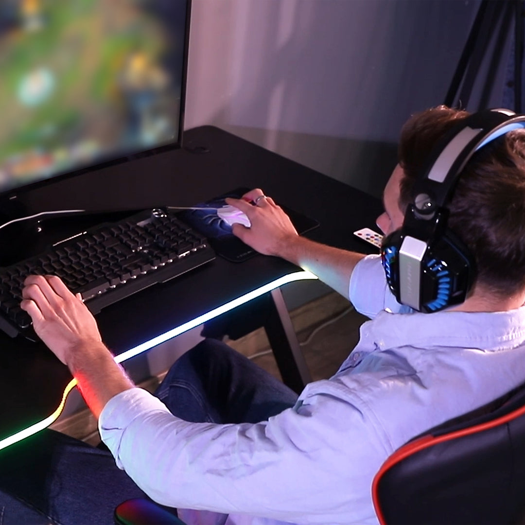 HOMCOM 1.2m Gaming Desk w/RGB Light Steel Frame | Racing Style Computer Table w/Cup Holder Headphone Cable Management - Black